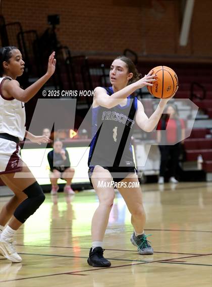 Thumbnail 3 in Prescott vs Salpointe Catholic  (Salpointe Cactus Clash) photogallery.