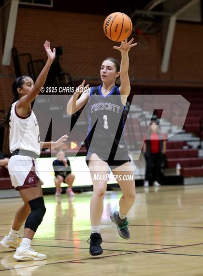 Thumbnail 1 in Prescott vs Salpointe Catholic  (Salpointe Cactus Clash) photogallery.