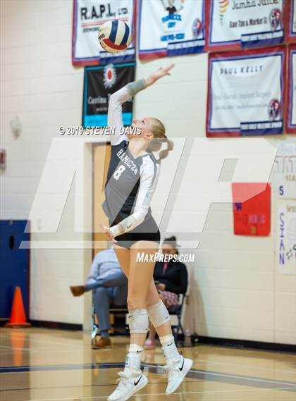Thumbnail 2 in Hamilton vs Perry photogallery.