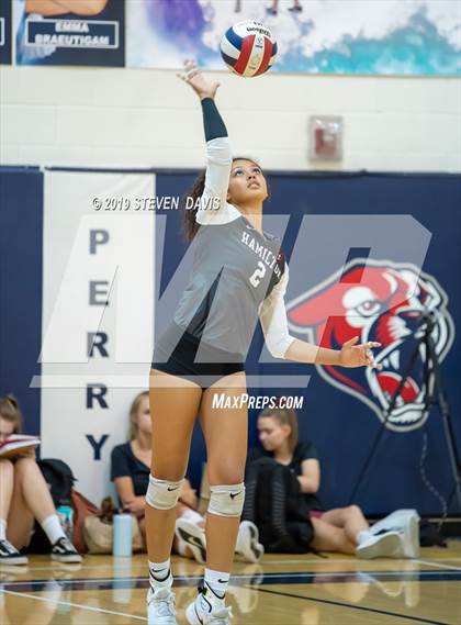 Thumbnail 1 in Hamilton vs Perry photogallery.