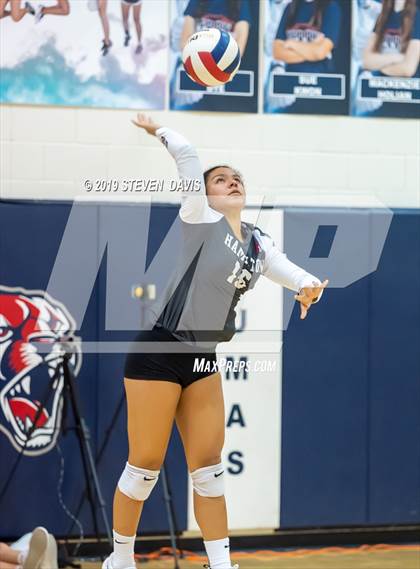 Thumbnail 2 in Hamilton vs Perry photogallery.