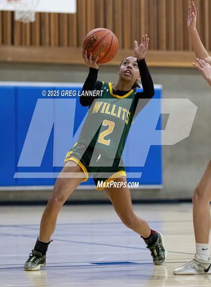 Thumbnail 2 in Willits @ Credo photogallery.