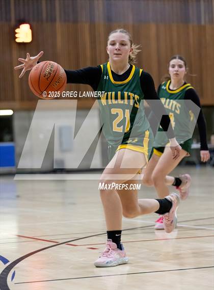 Thumbnail 1 in Willits @ Credo photogallery.