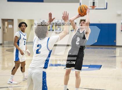 Thumbnail 1 in Peak to Peak vs Conifer (CHSAA 4A Playoffs Round 1) photogallery.