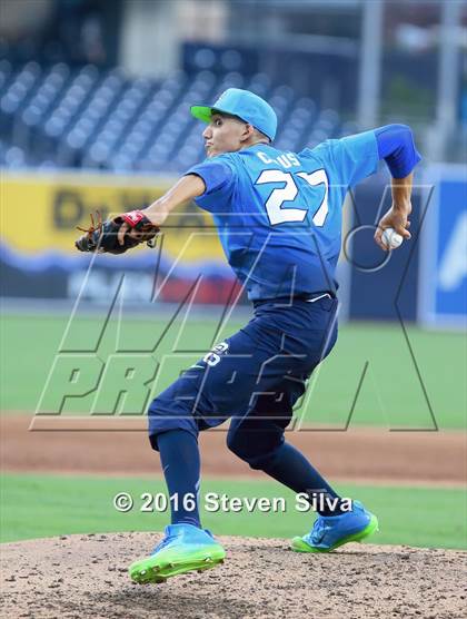 Thumbnail 2 in Perfect Game All-American Classic (East vs. West)  photogallery.