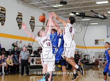 Thumbnail 2 in Anna-Jonesboro vs. Benton (Goreville Invitational Tournament) photogallery.