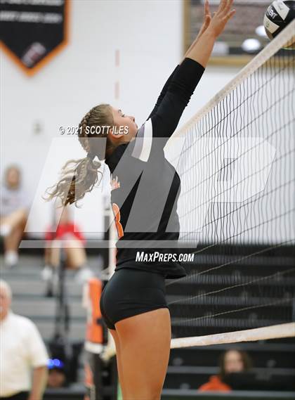 Thumbnail 3 in Circleville @ Amanda-Clearcreek photogallery.