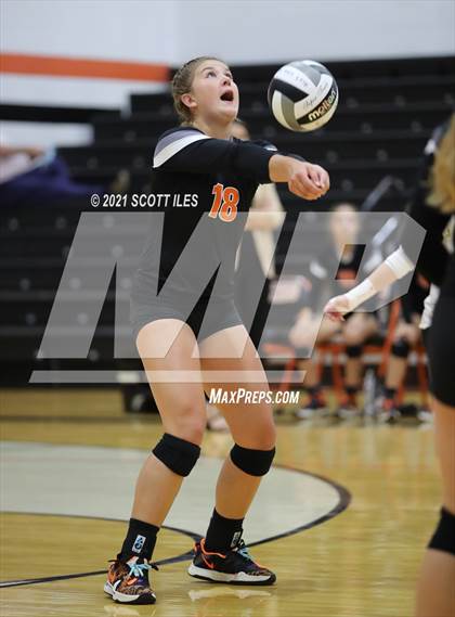 Thumbnail 3 in Circleville @ Amanda-Clearcreek photogallery.