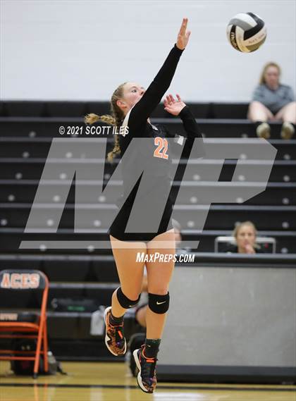 Thumbnail 3 in Circleville @ Amanda-Clearcreek photogallery.