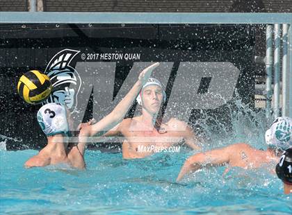 Thumbnail 2 in La Serna vs. Aliso Niguel (Villa Park Classic) photogallery.