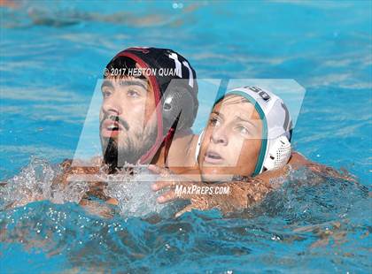 Thumbnail 1 in La Serna vs. Aliso Niguel (Villa Park Classic) photogallery.
