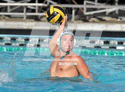 Thumbnail 1 in La Serna vs. Aliso Niguel (Villa Park Classic) photogallery.