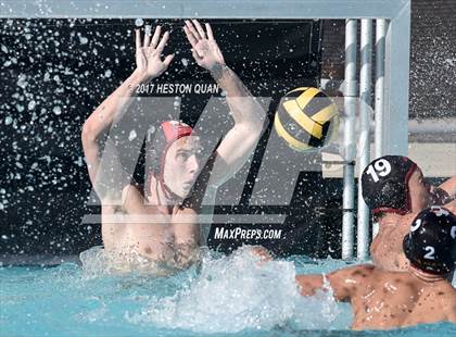 Thumbnail 1 in La Serna vs. Aliso Niguel (Villa Park Classic) photogallery.