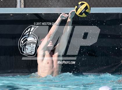 Thumbnail 1 in La Serna vs. Aliso Niguel (Villa Park Classic) photogallery.