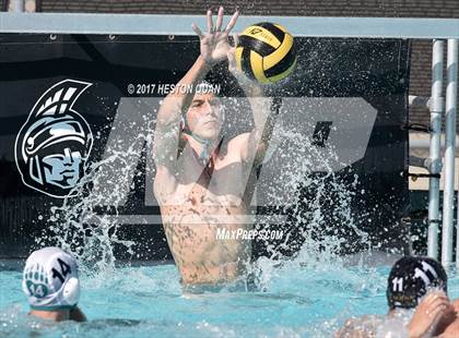 Thumbnail 2 in La Serna vs. Aliso Niguel (Villa Park Classic) photogallery.