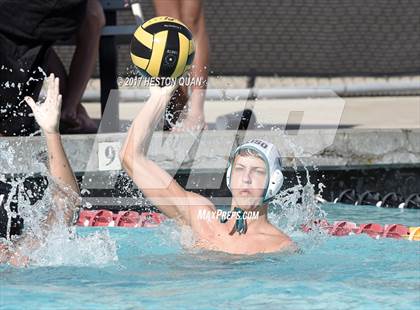 Thumbnail 2 in La Serna vs. Aliso Niguel (Villa Park Classic) photogallery.