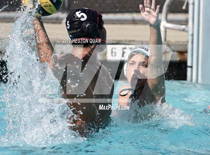 Thumbnail 1 in La Serna vs. Aliso Niguel (Villa Park Classic) photogallery.