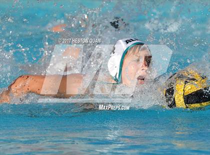 Thumbnail 2 in La Serna vs. Aliso Niguel (Villa Park Classic) photogallery.