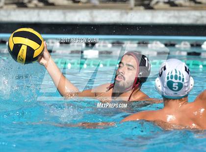 Thumbnail 2 in La Serna vs. Aliso Niguel (Villa Park Classic) photogallery.