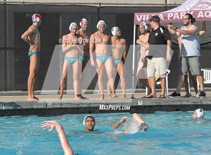 Thumbnail 2 in La Serna vs. Aliso Niguel (Villa Park Classic) photogallery.