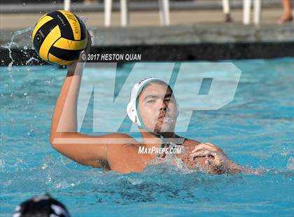 Thumbnail 3 in La Serna vs. Aliso Niguel (Villa Park Classic) photogallery.