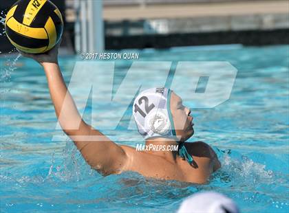 Thumbnail 2 in La Serna vs. Aliso Niguel (Villa Park Classic) photogallery.
