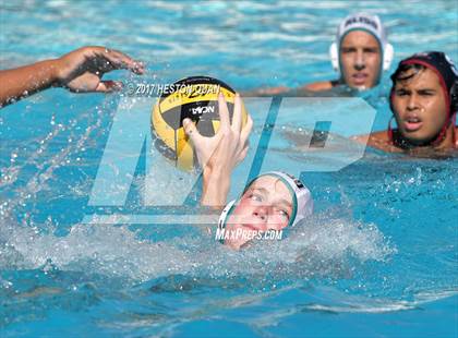 Thumbnail 1 in La Serna vs. Aliso Niguel (Villa Park Classic) photogallery.