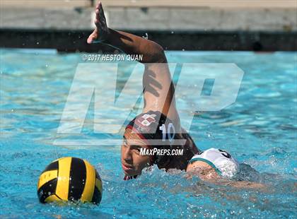 Thumbnail 2 in La Serna vs. Aliso Niguel (Villa Park Classic) photogallery.