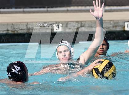 Thumbnail 2 in La Serna vs. Aliso Niguel (Villa Park Classic) photogallery.
