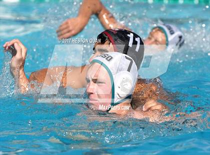 Thumbnail 2 in La Serna vs. Aliso Niguel (Villa Park Classic) photogallery.