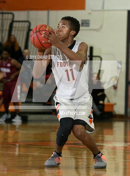 Thumbnail 2 in Riverbank vs. Foothill (Mesa Verde Challenge) photogallery.