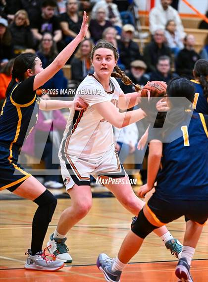 Thumbnail 1 in King's Academy @ Half Moon Bay (CIF CCS D4 Quarterfinal) photogallery.
