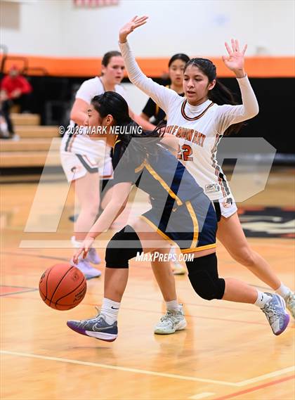 Thumbnail 2 in King's Academy @ Half Moon Bay (CIF CCS D4 Quarterfinal) photogallery.