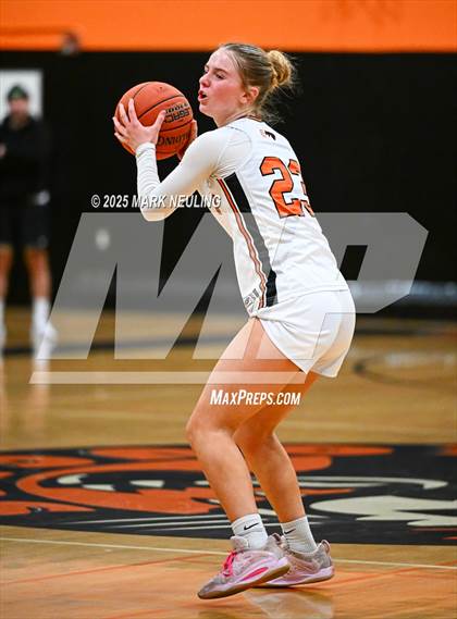 Thumbnail 1 in King's Academy @ Half Moon Bay (CIF CCS D4 Quarterfinal) photogallery.