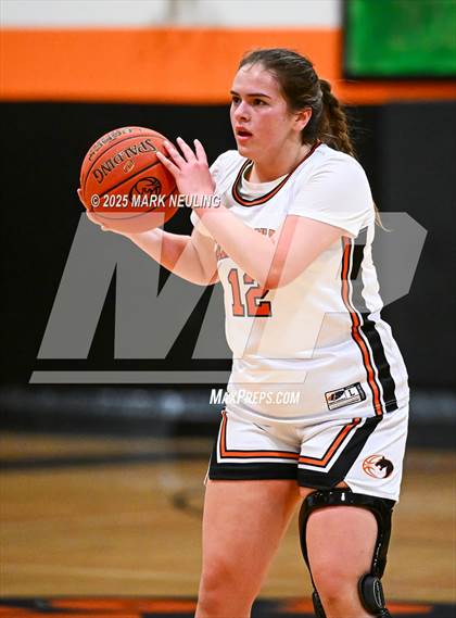 Thumbnail 1 in King's Academy @ Half Moon Bay (CIF CCS D4 Quarterfinal) photogallery.