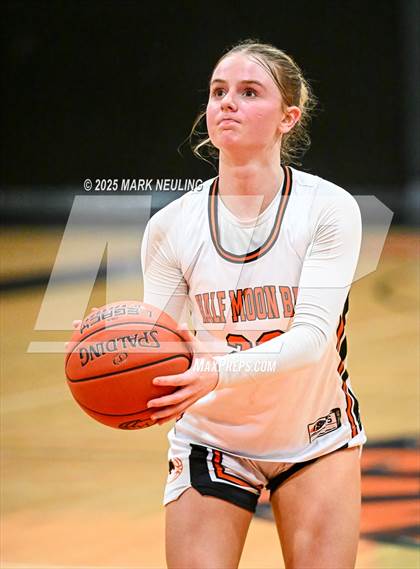 Thumbnail 3 in King's Academy @ Half Moon Bay (CIF CCS D4 Quarterfinal) photogallery.