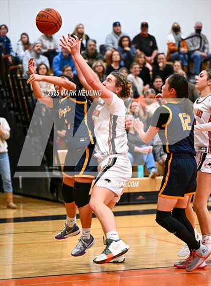 Thumbnail 1 in King's Academy @ Half Moon Bay (CIF CCS D4 Quarterfinal) photogallery.