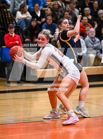 Thumbnail 2 in King's Academy @ Half Moon Bay (CIF CCS D4 Quarterfinal) photogallery.