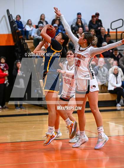 Thumbnail 1 in King's Academy @ Half Moon Bay (CIF CCS D4 Quarterfinal) photogallery.