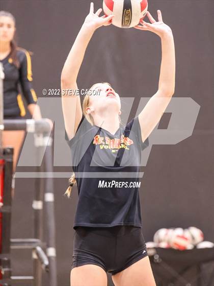 Thumbnail 3 in St Francis vs Rocklin (Del Oro Tournament) photogallery.