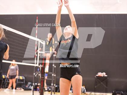 Thumbnail 3 in St Francis vs Rocklin (Del Oro Tournament) photogallery.