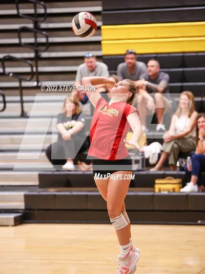 Thumbnail 3 in St Francis vs Rocklin (Del Oro Tournament) photogallery.