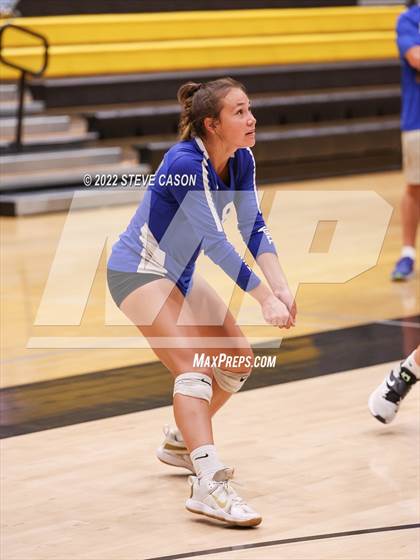 Thumbnail 2 in St Francis vs Rocklin (Del Oro Tournament) photogallery.