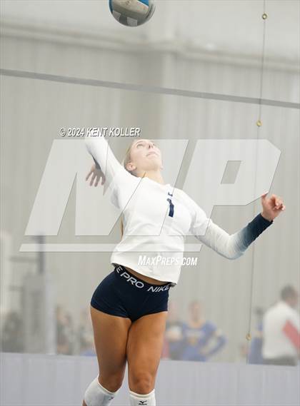 Thumbnail 2 in Clarkston vs. Farmington (Motor City Power Series) photogallery.