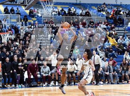 Thumbnail 3 in Belleville West @ O'Fallon photogallery.