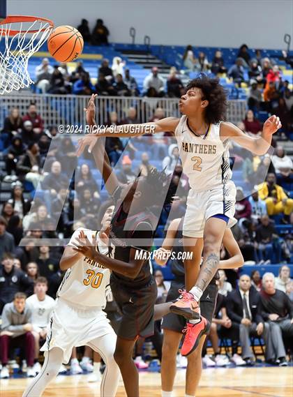 Thumbnail 3 in Belleville West @ O'Fallon photogallery.