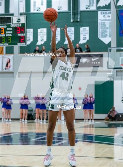 Thumbnail 3 in Hamilton Southeastern @ Zionsville photogallery.