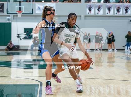 Thumbnail 3 in Hamilton Southeastern @ Zionsville photogallery.