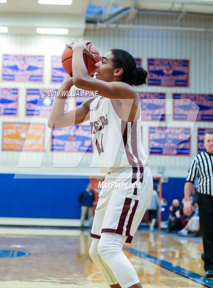 Thumbnail 3 in North Rockland vs Kingston (Officials vs Cancer) photogallery.