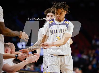 Thumbnail 3 in Bellevue West vs. Creighton Prep (NSAA Class A Quarterfinal) photogallery.